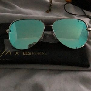 Quay Australia x Desi Perkins